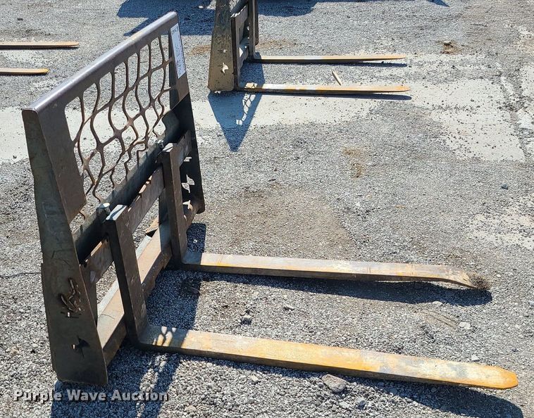 image for item DK4075 Skid steer forks