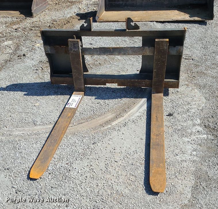 image for item DK4077 Skid steer forks