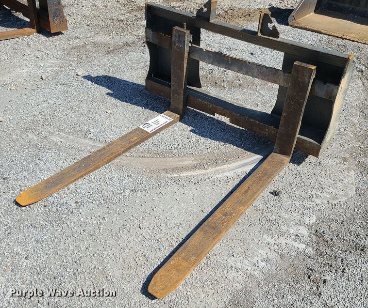 image for item DK4077 Skid steer forks
