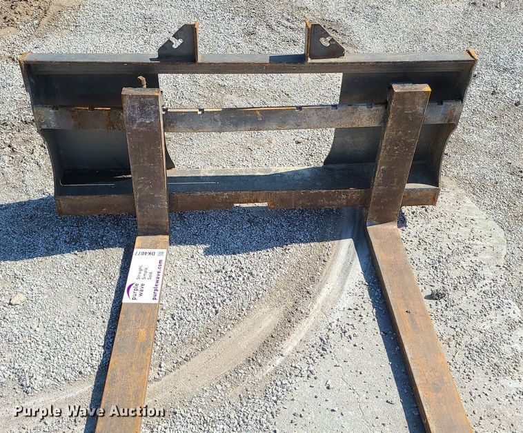 image for item DK4077 Skid steer forks