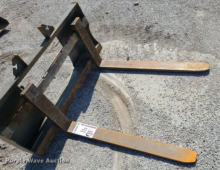 image for item DK4077 Skid steer forks