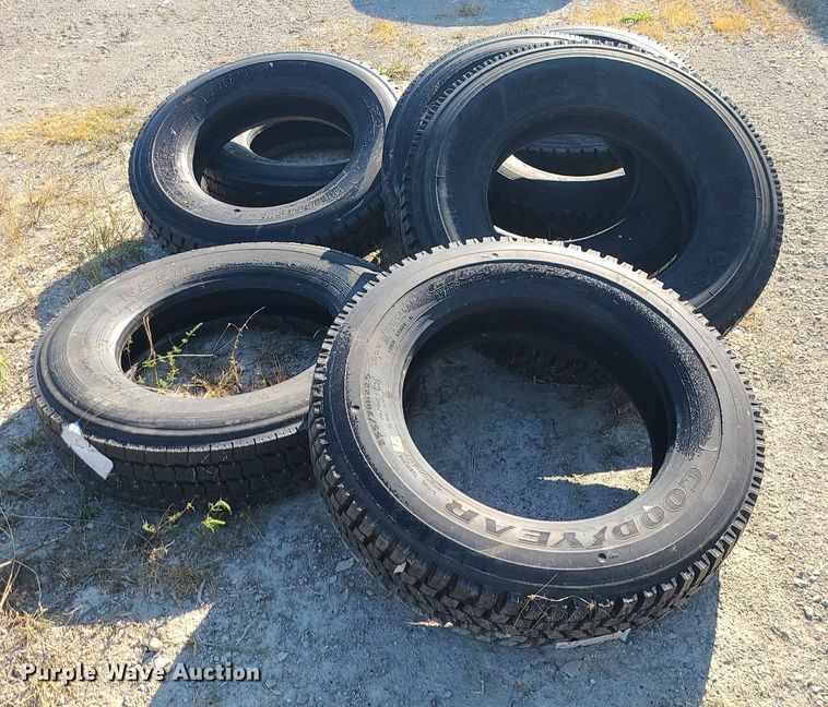 image for item DK4079 (8) tires