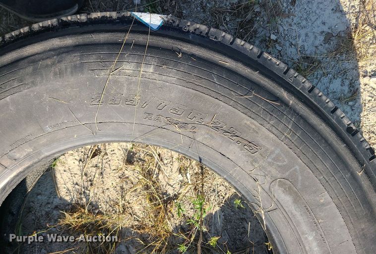 image for item DK4079 (8) tires