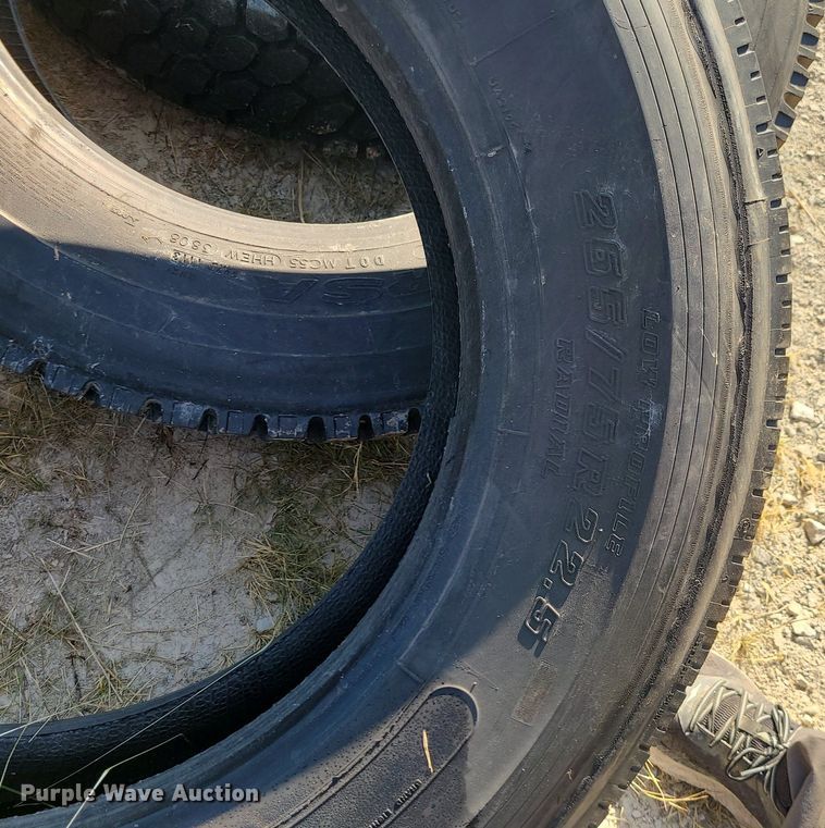 image for item DK4079 (8) tires