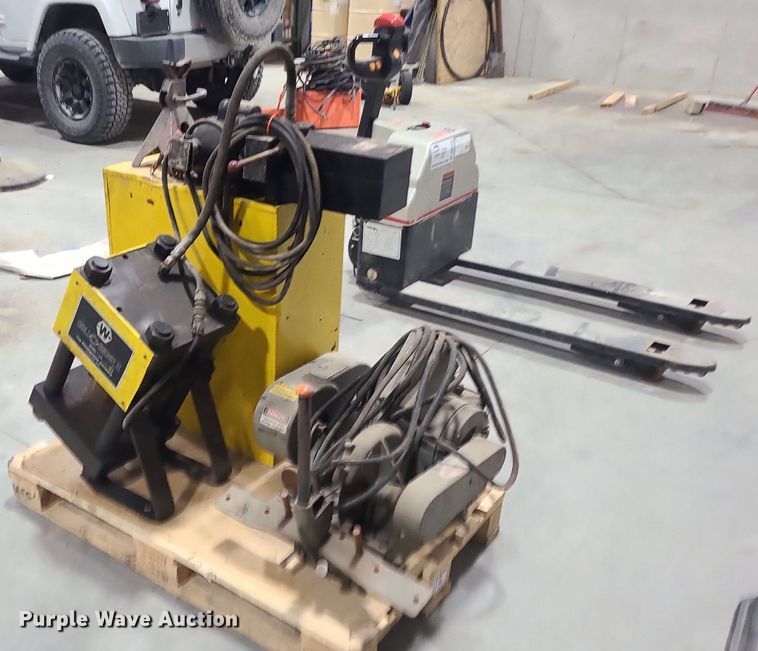 image for item DK4087 Weatherhead Coll-O-Crimp II  hydraulic hose machine