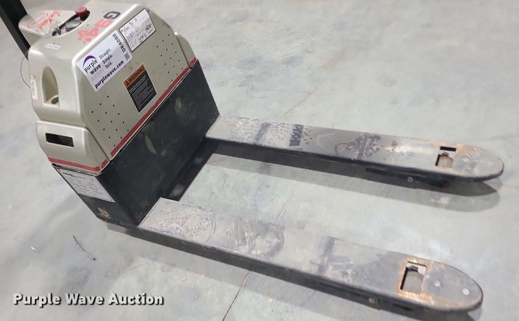 image for item DK4088 G941 WP 17-30  pallet jack