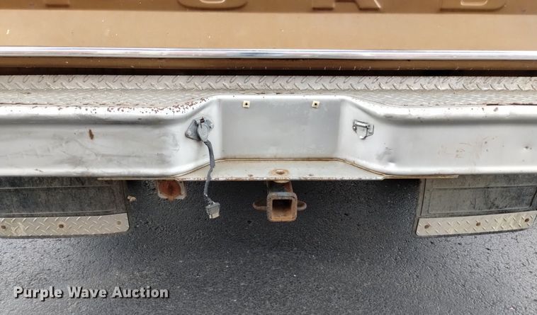 image for item DK8765 1975 Ford F350 Ranger XLT  SuperCab pickup truck