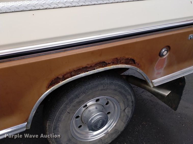 image for item DK8765 1975 Ford F350 Ranger XLT  SuperCab pickup truck