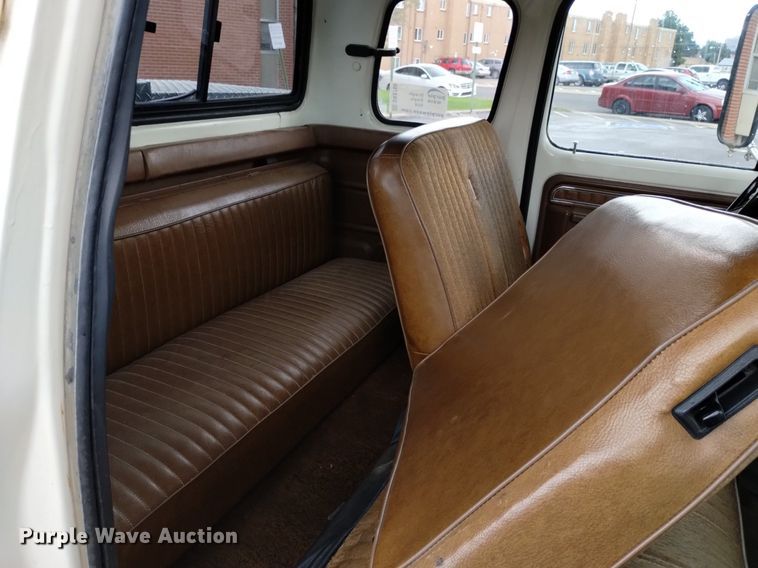 image for item DK8765 1975 Ford F350 Ranger XLT  SuperCab pickup truck