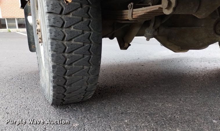 image for item DK8765 1975 Ford F350 Ranger XLT  SuperCab pickup truck