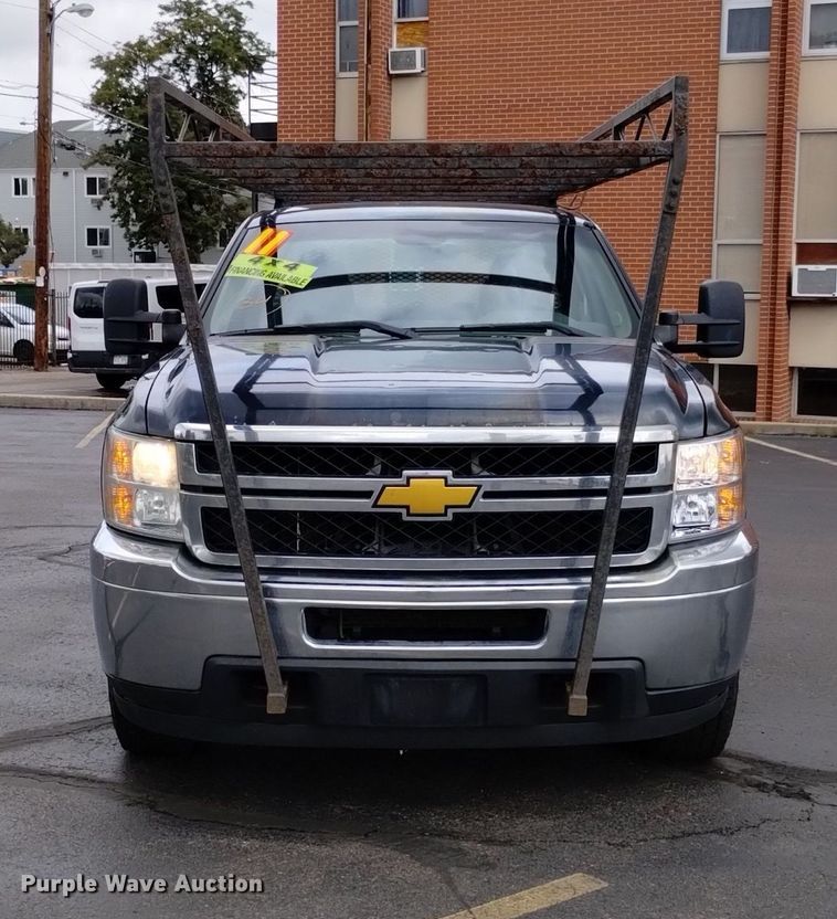 image for item DK8766 2011 Chevrolet Silverado 2500HD Ext. Cab pickup truck