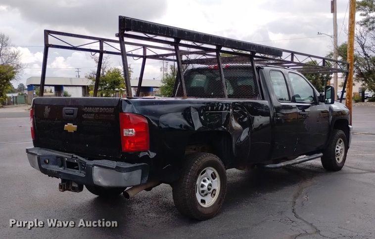 image for item DK8766 2011 Chevrolet Silverado 2500HD Ext. Cab pickup truck