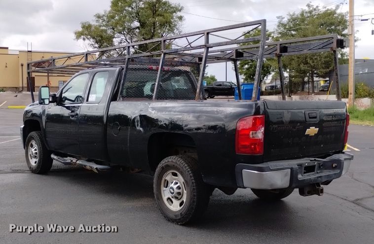 image for item DK8766 2011 Chevrolet Silverado 2500HD Ext. Cab pickup truck