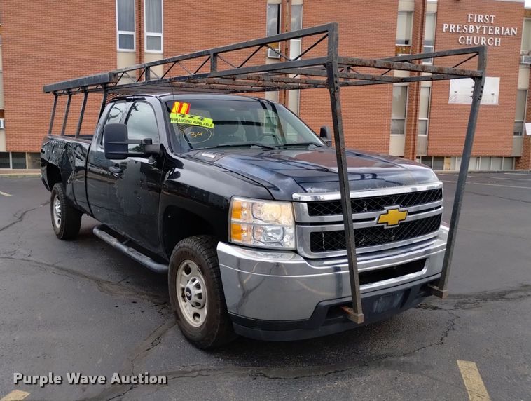image for item DK8766 2011 Chevrolet Silverado 2500HD Ext. Cab pickup truck