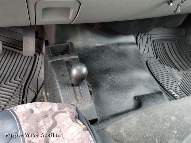 image for item DK8766 2011 Chevrolet Silverado 2500HD Ext. Cab pickup truck