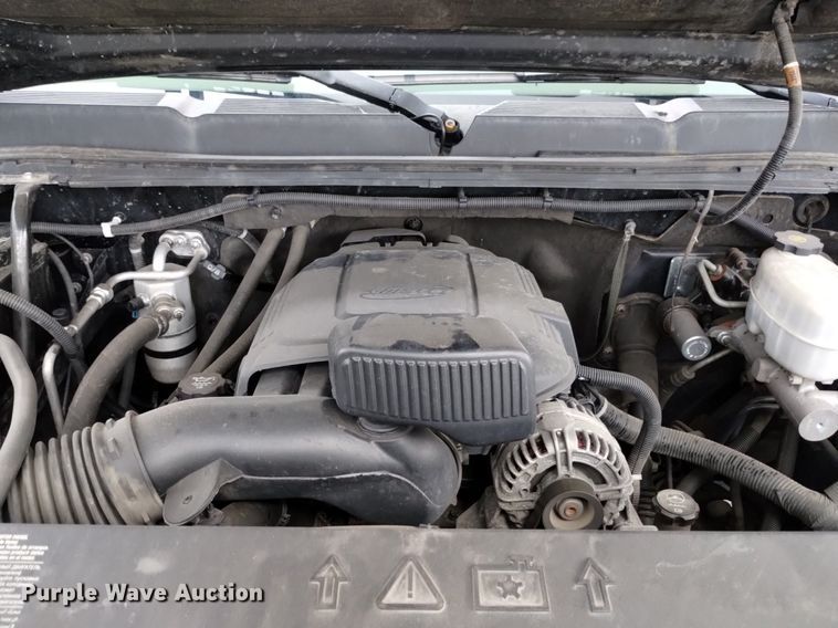 image for item DK8766 2011 Chevrolet Silverado 2500HD Ext. Cab pickup truck