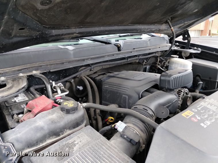 image for item DK8766 2011 Chevrolet Silverado 2500HD Ext. Cab pickup truck