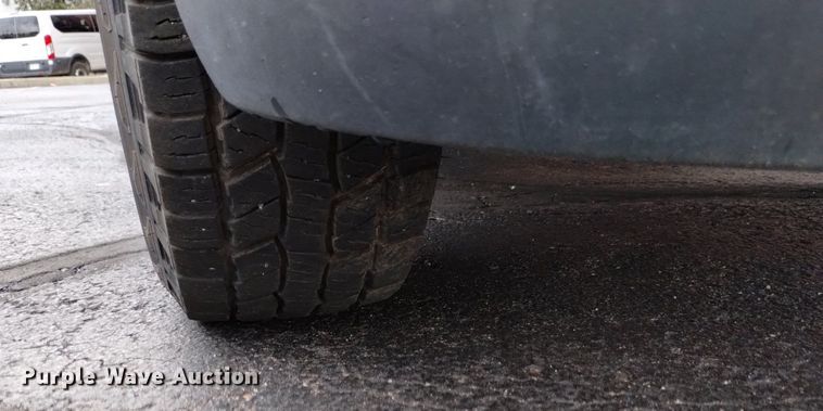 image for item DK8766 2011 Chevrolet Silverado 2500HD Ext. Cab pickup truck