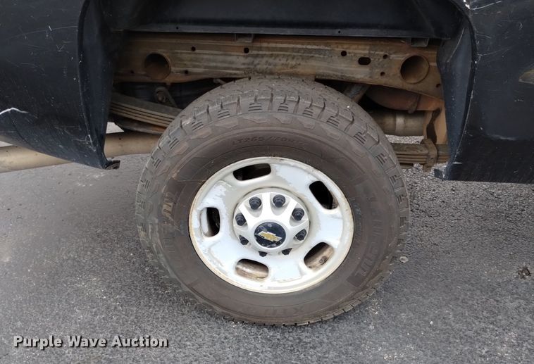 image for item DK8766 2011 Chevrolet Silverado 2500HD Ext. Cab pickup truck