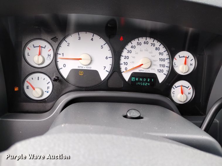 image for item DK8767 2008 Dodge Ram 1500HD  Mega Cab pickup truck