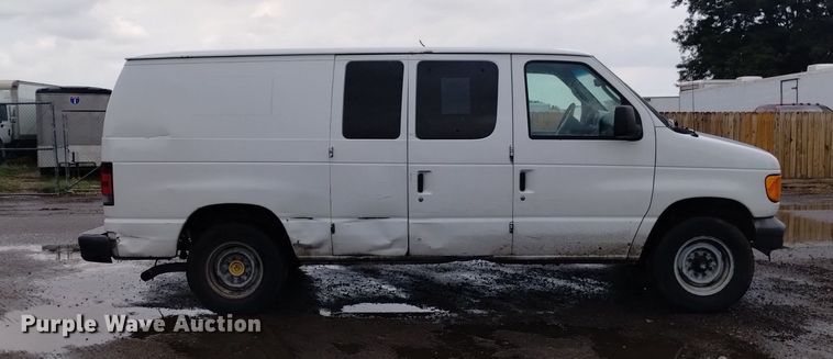 image for item DK8768 2007 Ford E250 Super Duty  van