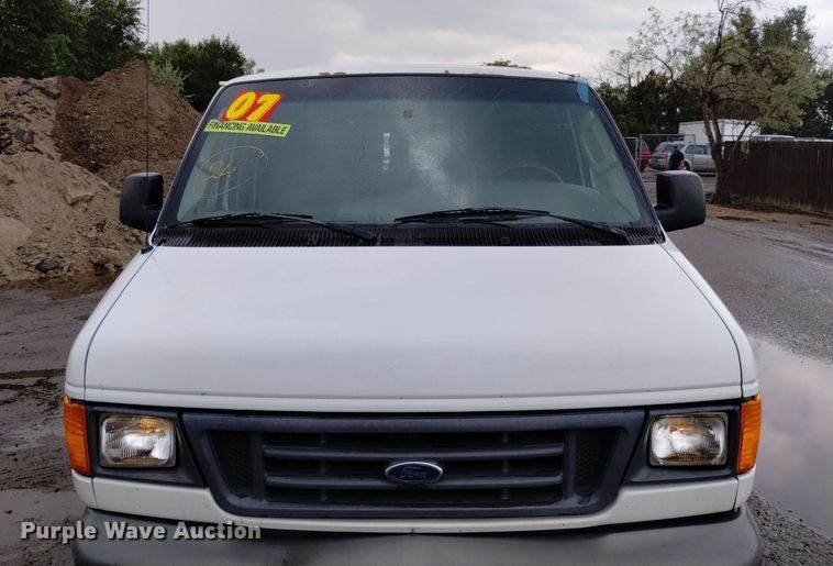 image for item DK8768 2007 Ford E250 Super Duty  van