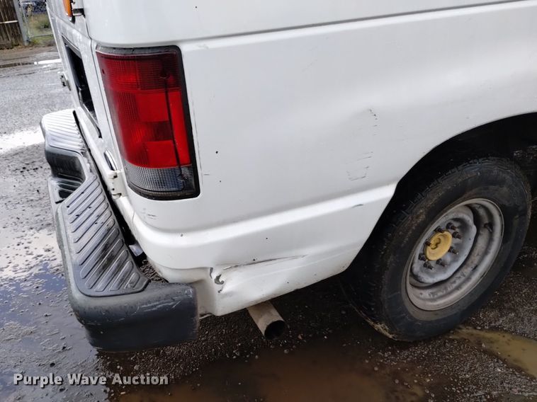 image for item DK8768 2007 Ford E250 Super Duty  van