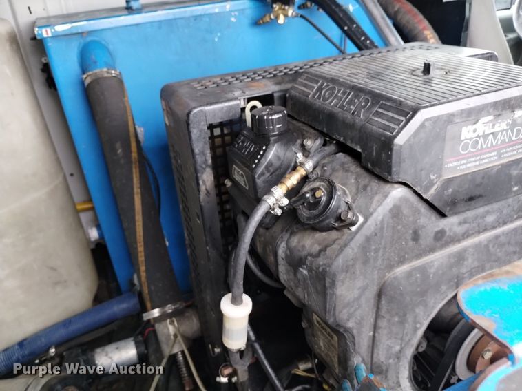 image for item DK8768 2007 Ford E250 Super Duty  van