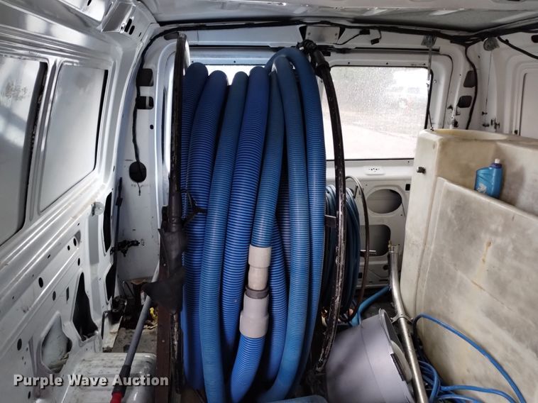 image for item DK8768 2007 Ford E250 Super Duty  van