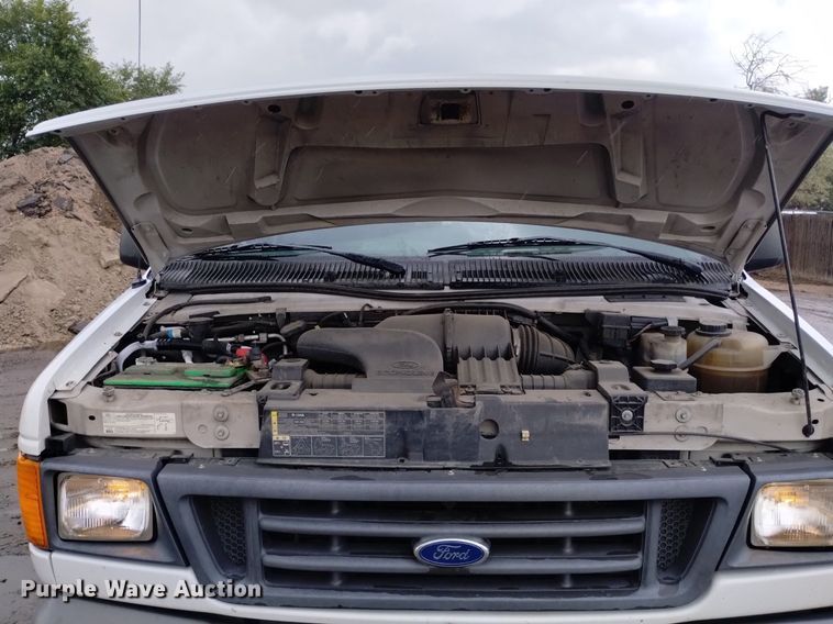 image for item DK8768 2007 Ford E250 Super Duty  van