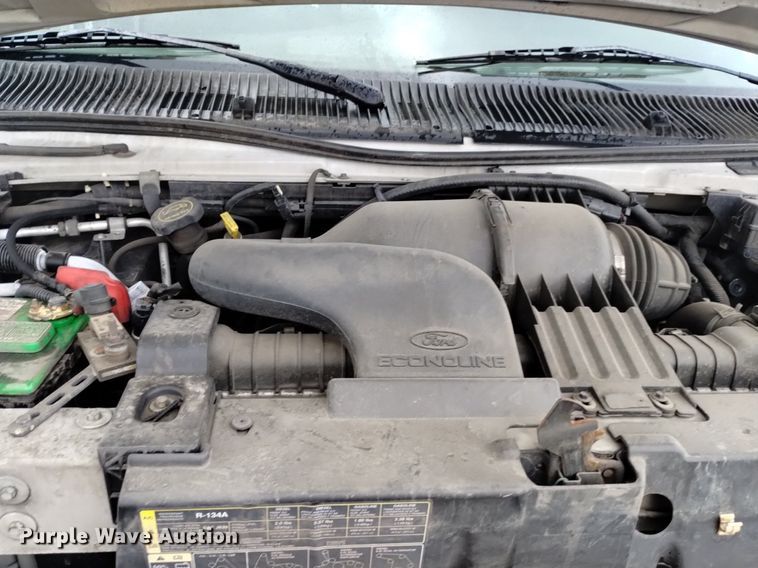 image for item DK8768 2007 Ford E250 Super Duty  van