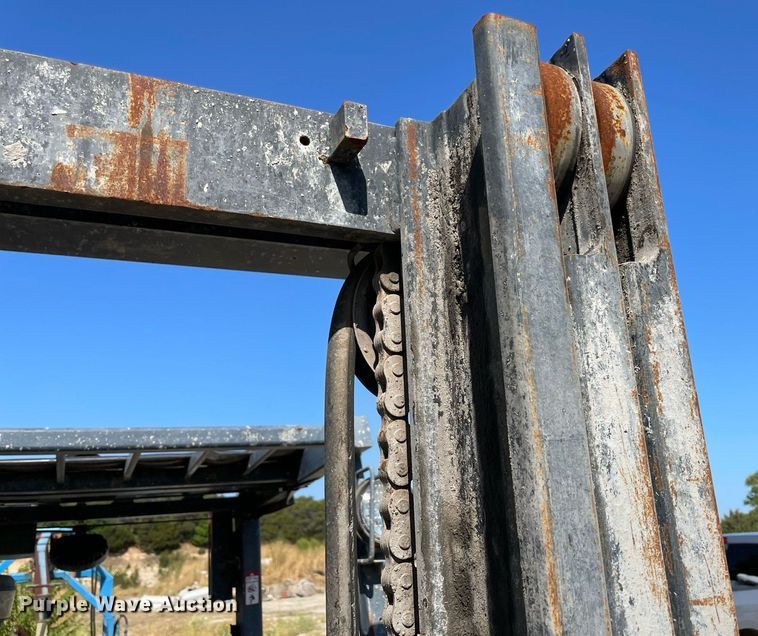 image for item DM0375 Toyota 02-6FGU30  forklift