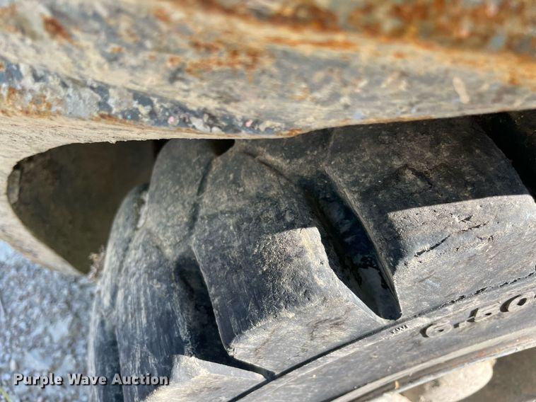 image for item DM0375 Toyota 02-6FGU30  forklift