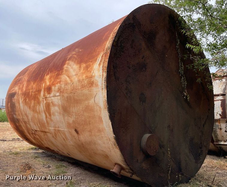 image for item DM0380 (3) carbon steel tanks