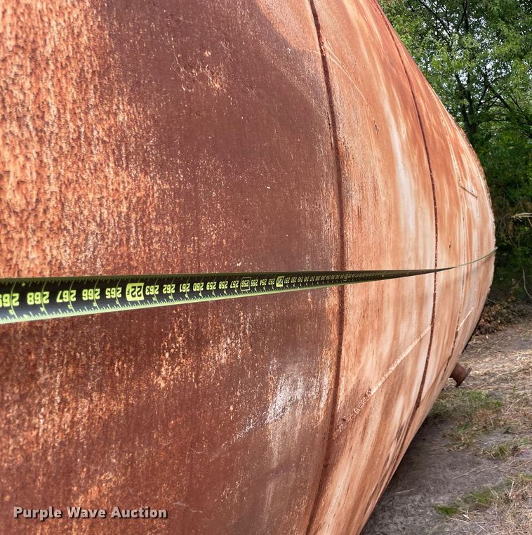 image for item DM0380 (3) carbon steel tanks