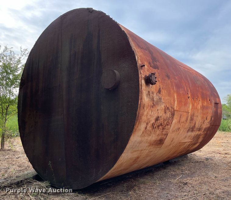 image for item DM0380 (3) carbon steel tanks