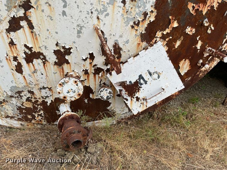 image for item DM0381 (2) carbon steel tanks