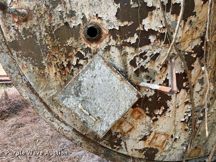 image for item DM0382 (3) stainless steel lined tanks