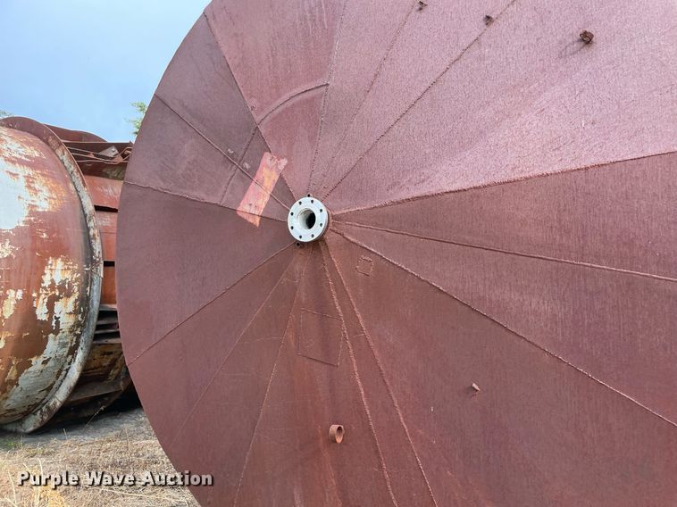 image for item DM0382 (3) stainless steel lined tanks