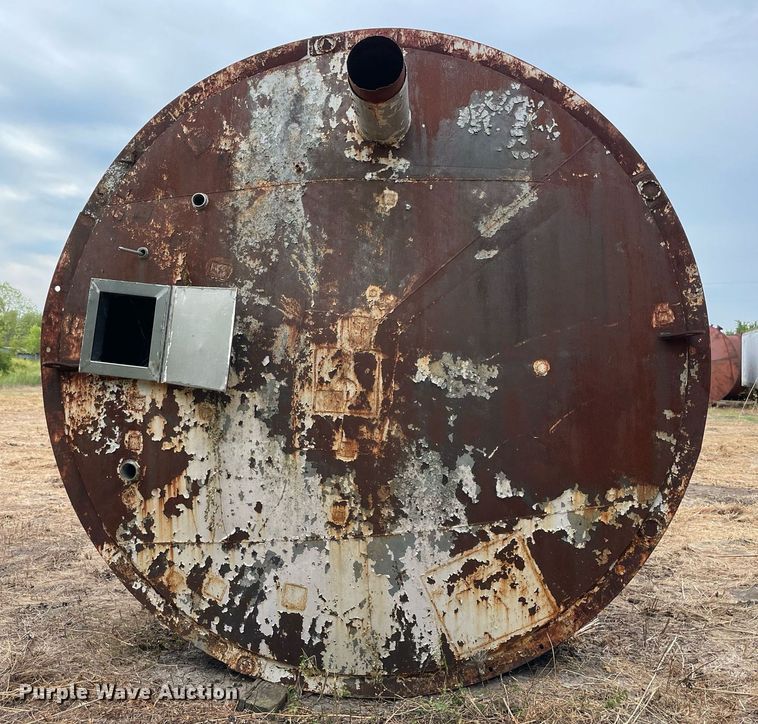 image for item DM0385 Cone bottom stainless steel lined tank