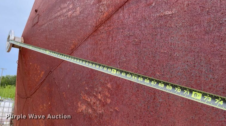 image for item DM0389 (3) stainless steel lined tanks