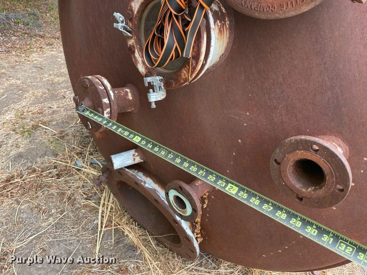 image for item DM0391 (3) steel tanks