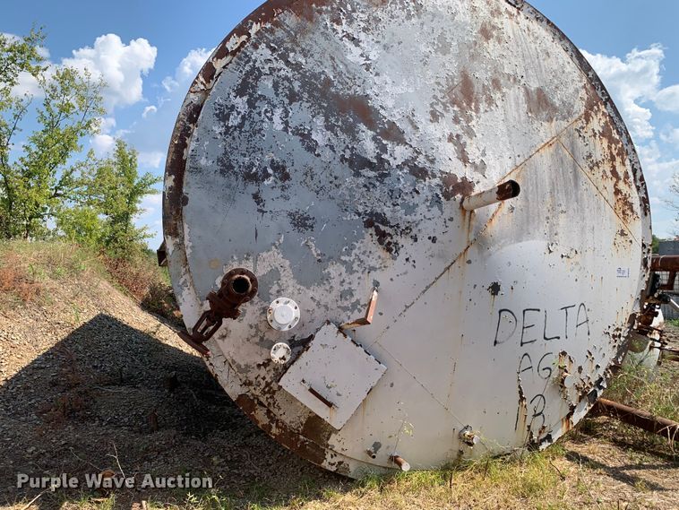 image for item DM0391 (3) steel tanks