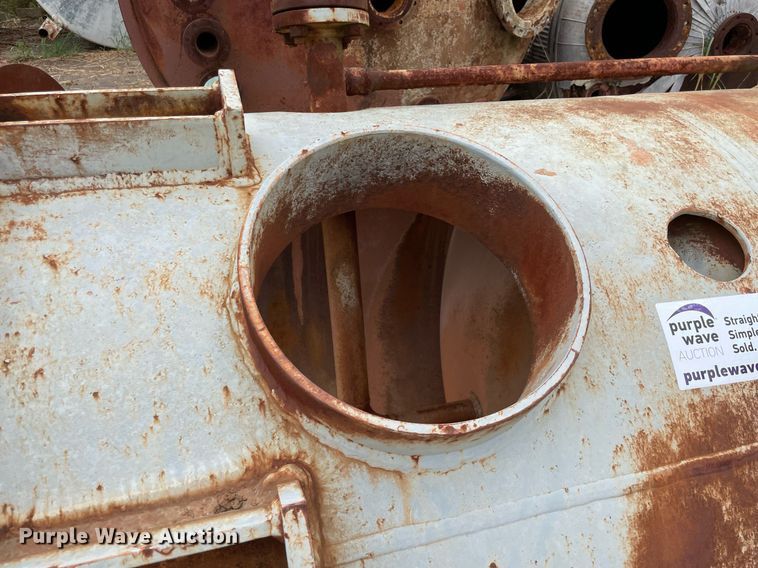 image for item DM0403 (3) tanks