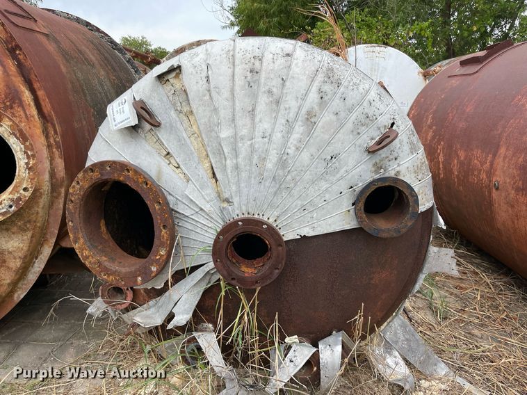 image for item DM0403 (3) tanks