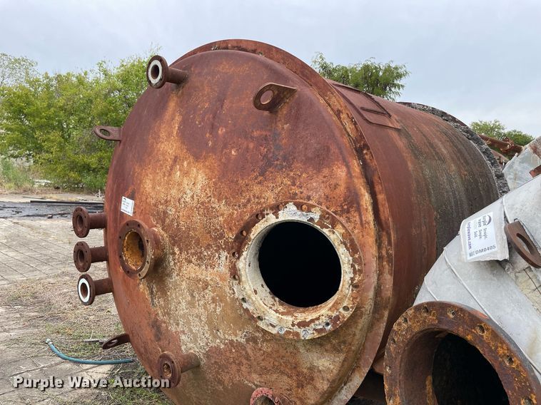 image for item DM0403 (3) tanks