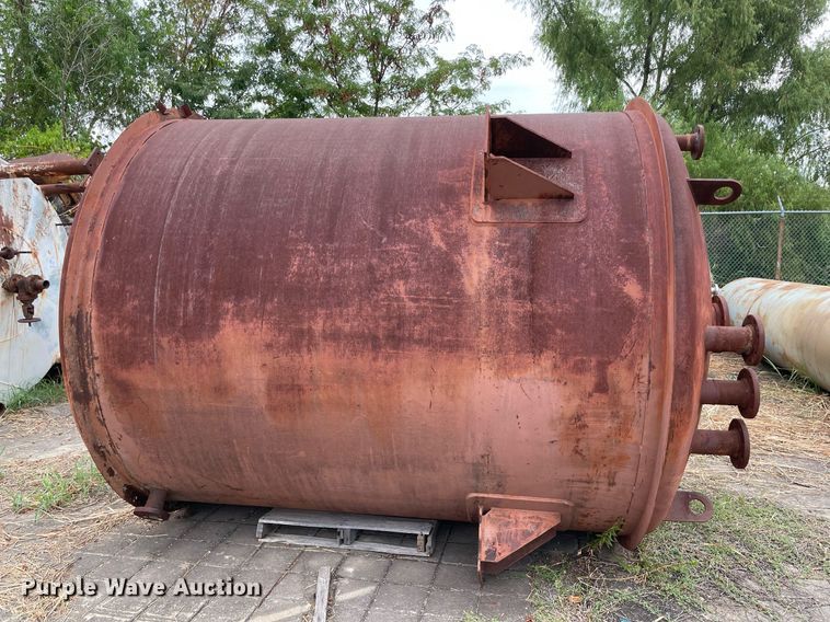 image for item DM0403 (3) tanks