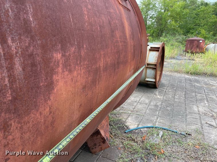 image for item DM0403 (3) tanks