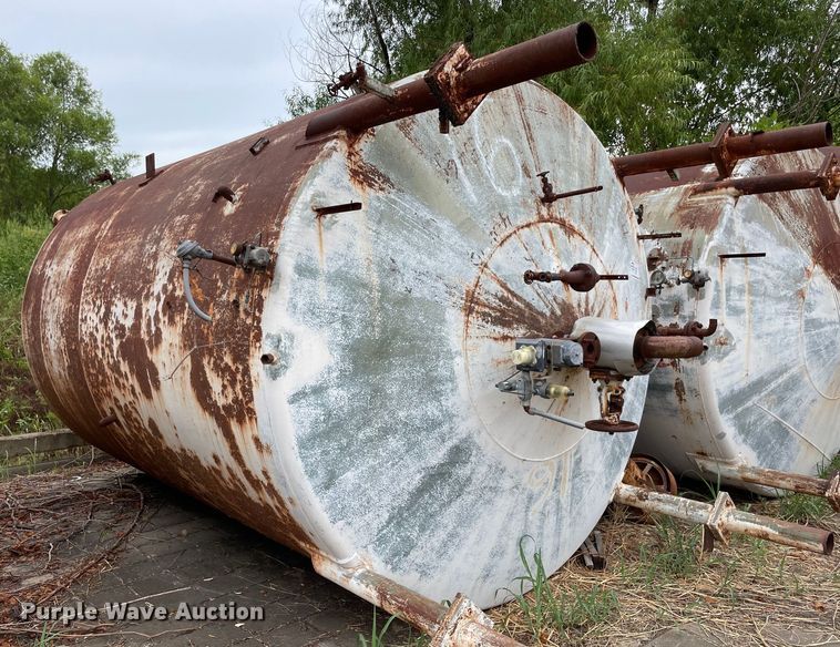 image for item DM0407 (4) carbon steel tanks