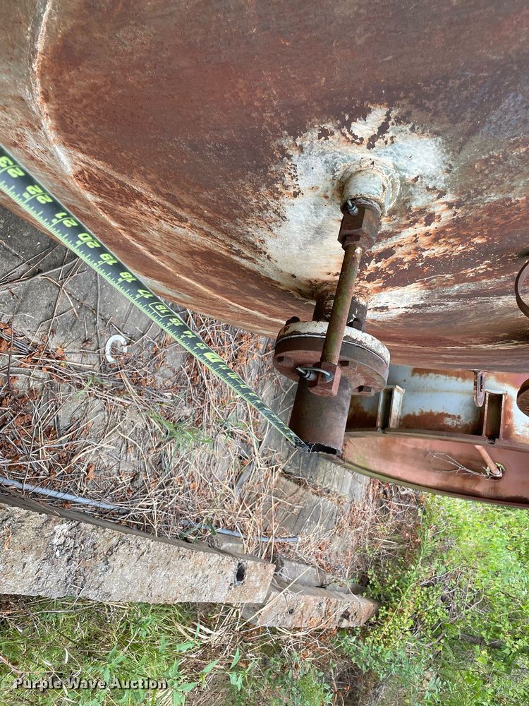 image for item DM0407 (4) carbon steel tanks